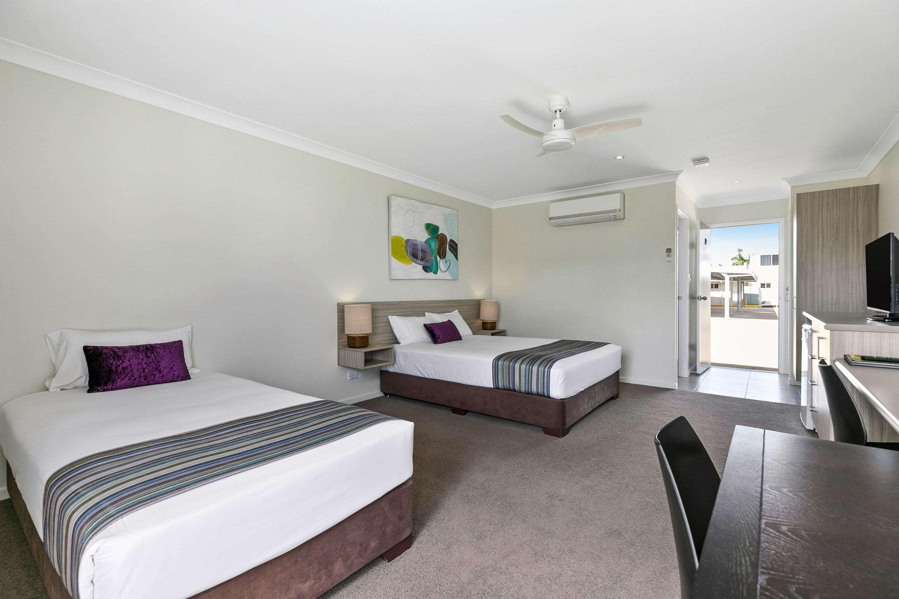 Beachside Boutique Motel Mackay Exterior foto